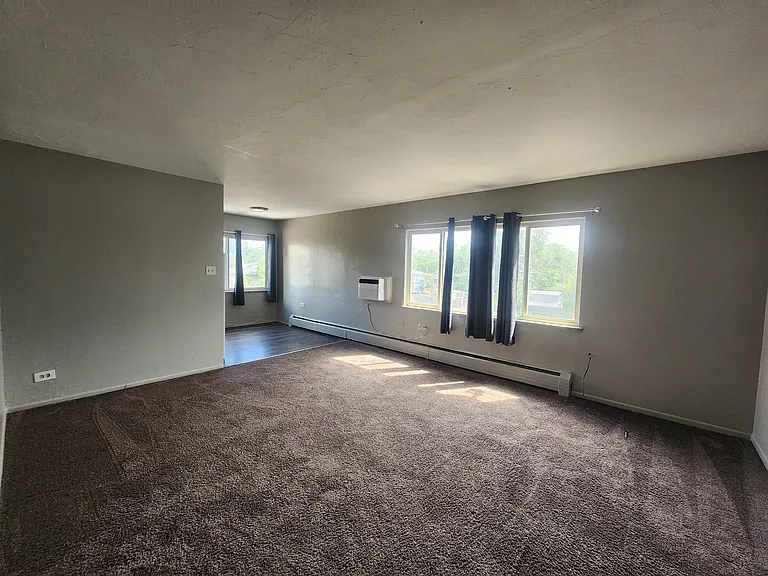 1994 Elmira St #11 — Photo 2