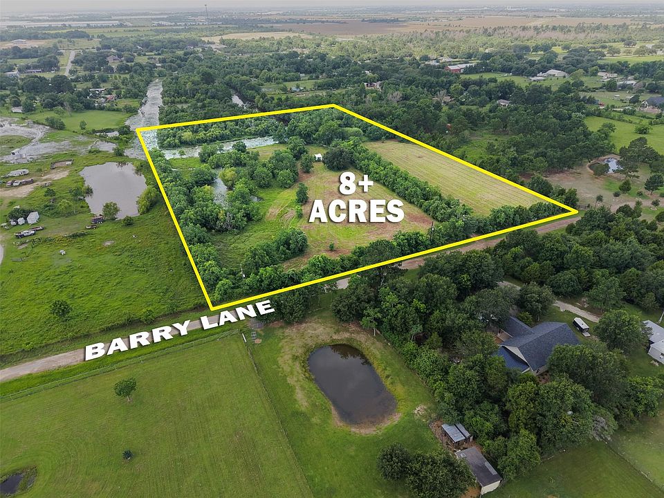 1st image of 28619 Barry Ln