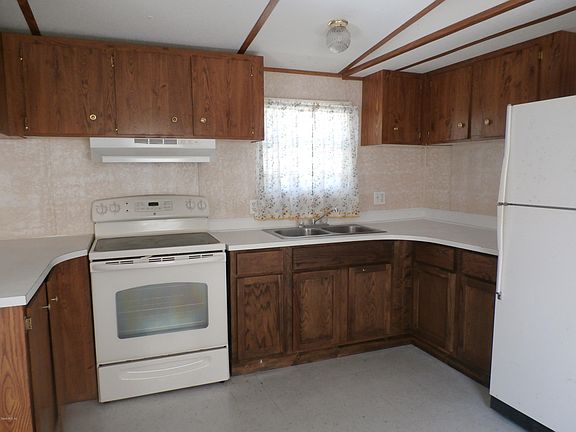 5th image of 10671 SE 131st Ln
