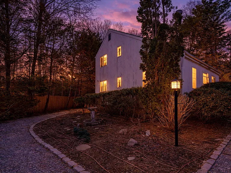 13 Sycamore Dr — Photo 18