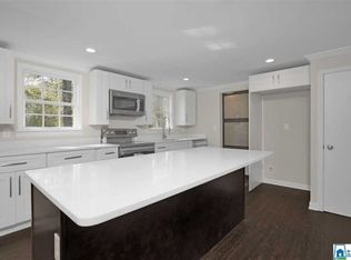 3409 Loch Ridge Dr, Birmingham, AL 35216