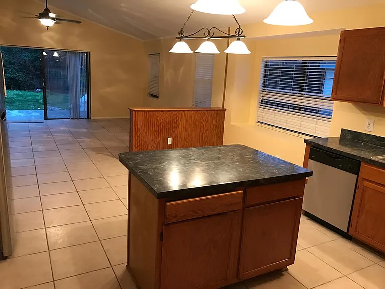 7752 Altavan Ave — Photo 3