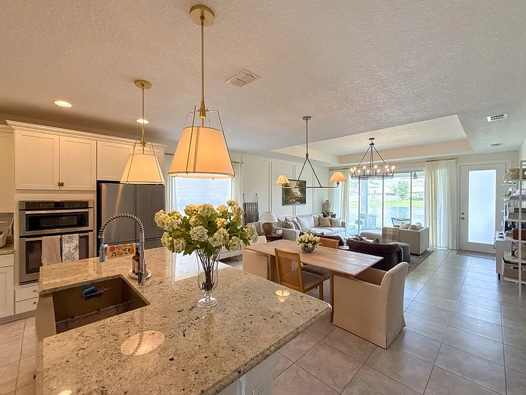 671 Charter Oaks Blvd — Photo 22