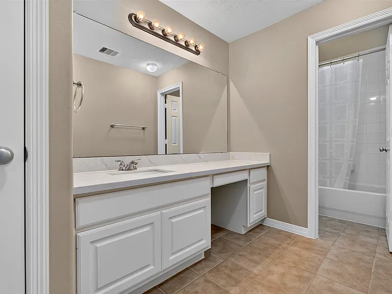 14519 Basalt Ln — Photo 25