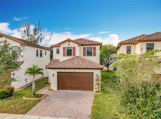 3884 SW 93rd Ave, Hollywood, FL 33025