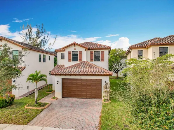 3884 SW 93rd Ave, Hollywood, FL 33025