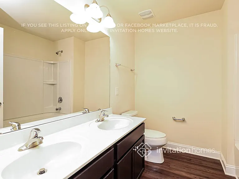 9849 Maywine Cir — Photo 16