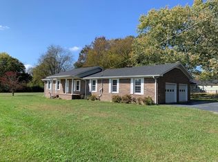 215 Stewart St, Tullahoma, TN 37388