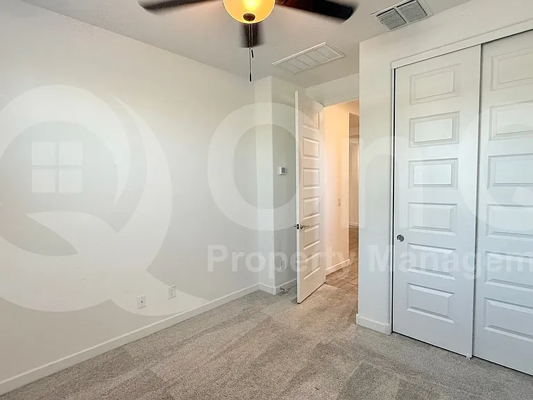 1659 W Paseo Way — Photo 16