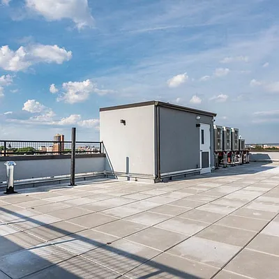 Rented by Nooklyn NYC LLC | media 11