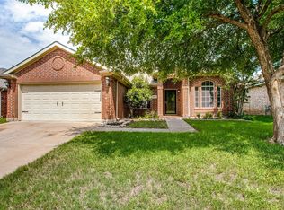 2510 Graystone Ln, Corinth, TX 76210