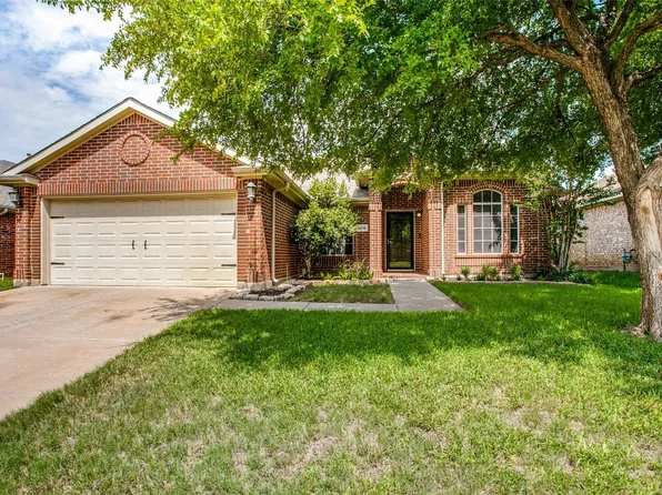 2510 Graystone Ln, Corinth, TX 76210
