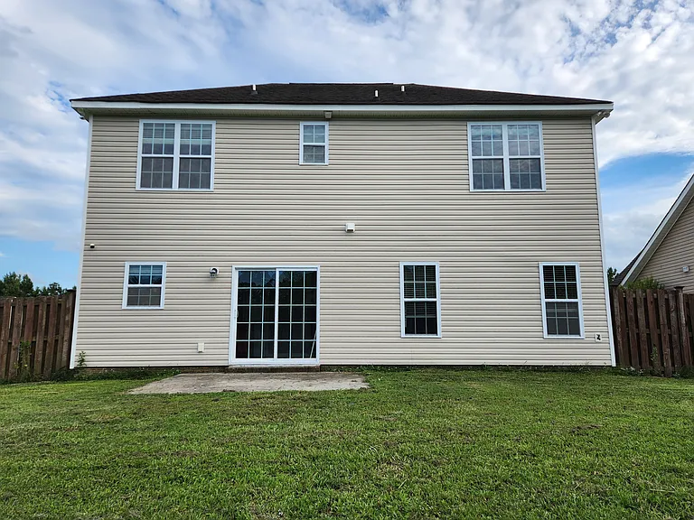 303 Wynbrookee Ln — Photo 2