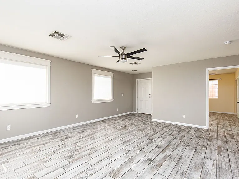 4912 Peaceful Pond Ave — Photo 8