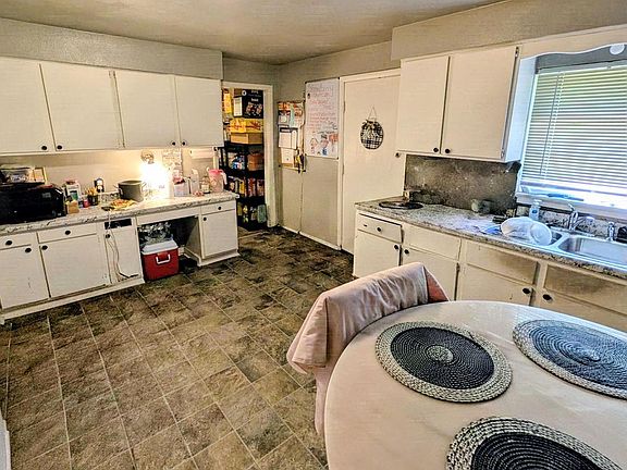 4th image of 4888 N 22nd STREET