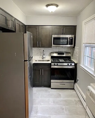 Floor plan One Bedroom at 905 Ross St - Renovated