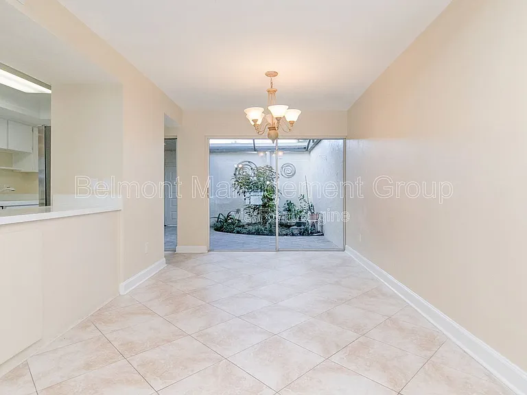 602 Desoto Dr — Photo 6