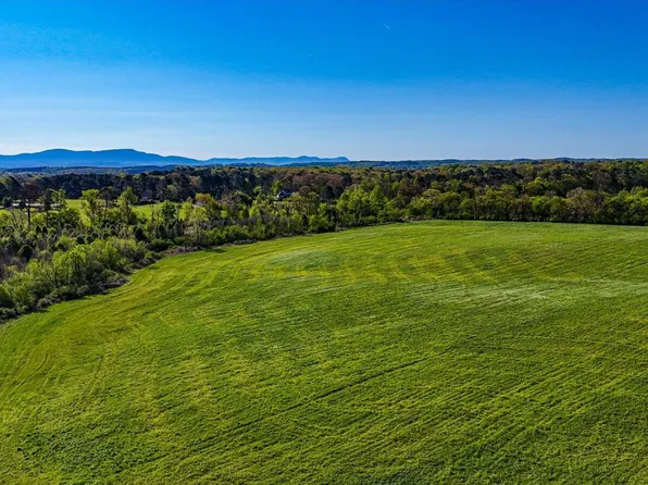 1625 Red Hill Valley Rd SE, Cleveland, TN 37323