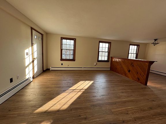 5th image of 233 South St APT 5