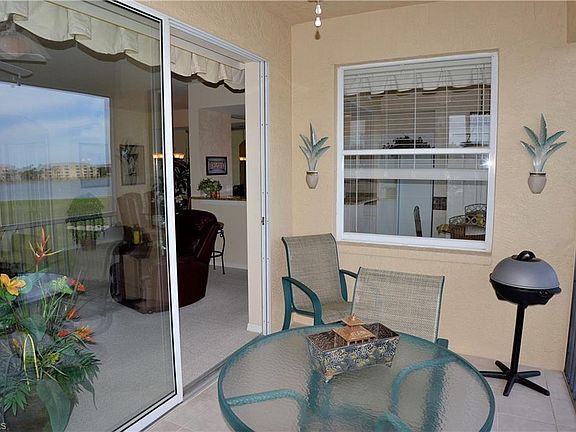 4th image of 10450 Washingtonia Palm Way APT 1426