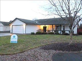 1st image of 9301 NE 94th Cir