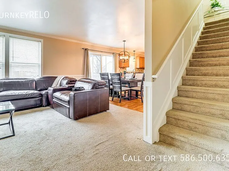 7274 Rachel Dr — Photo 3
