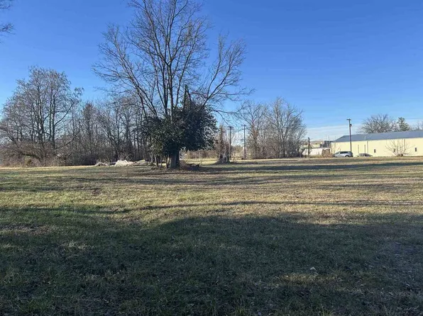 907 & 909 Forest Ave, Mount Vernon, IL 62864