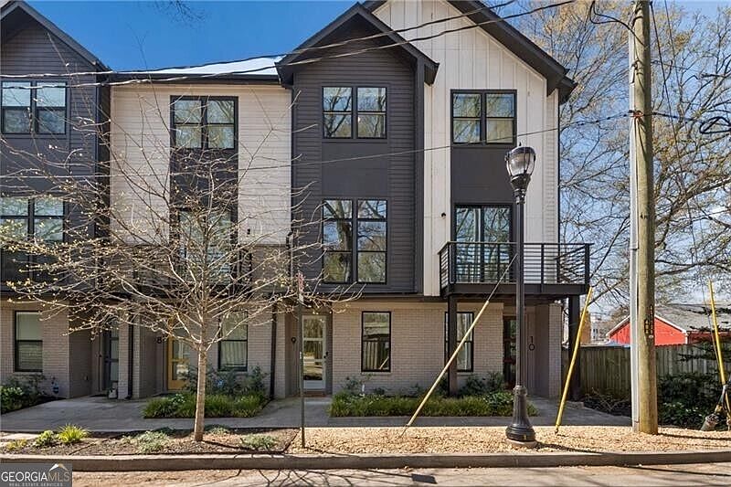 1st image of 1350 May Ave SE #9