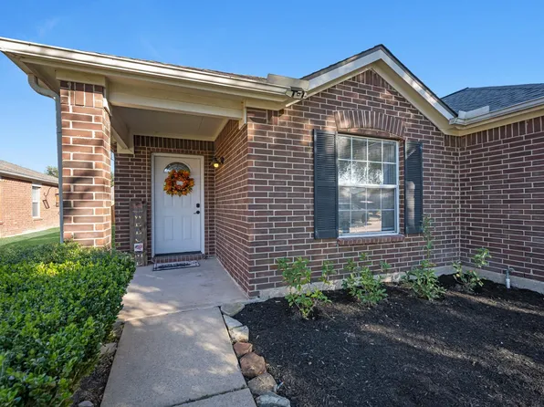 3115 Centennial Village Dr, Pearland, TX 77584