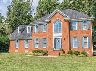 10137 Spring Ivy Ln, Mechanicsville, VA 23116