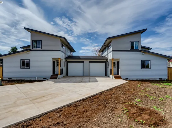 231/233 S 41st Pl, Springfield, OR 97478