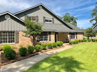 206 Pinevale Way, Sour Lake, TX 77659