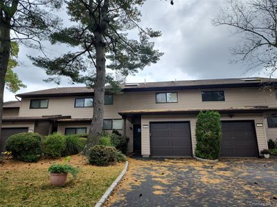 80 Northgate Circle, Melville, NY, 11747