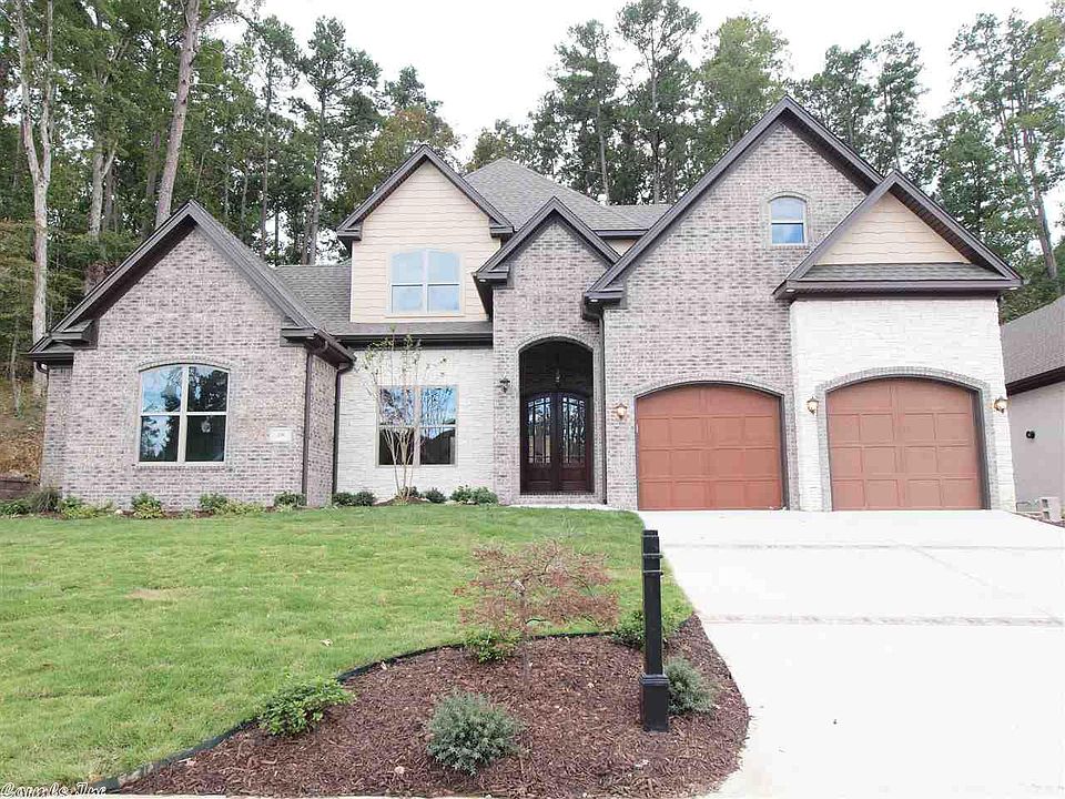 1st image of 128 Cove Creek Ct