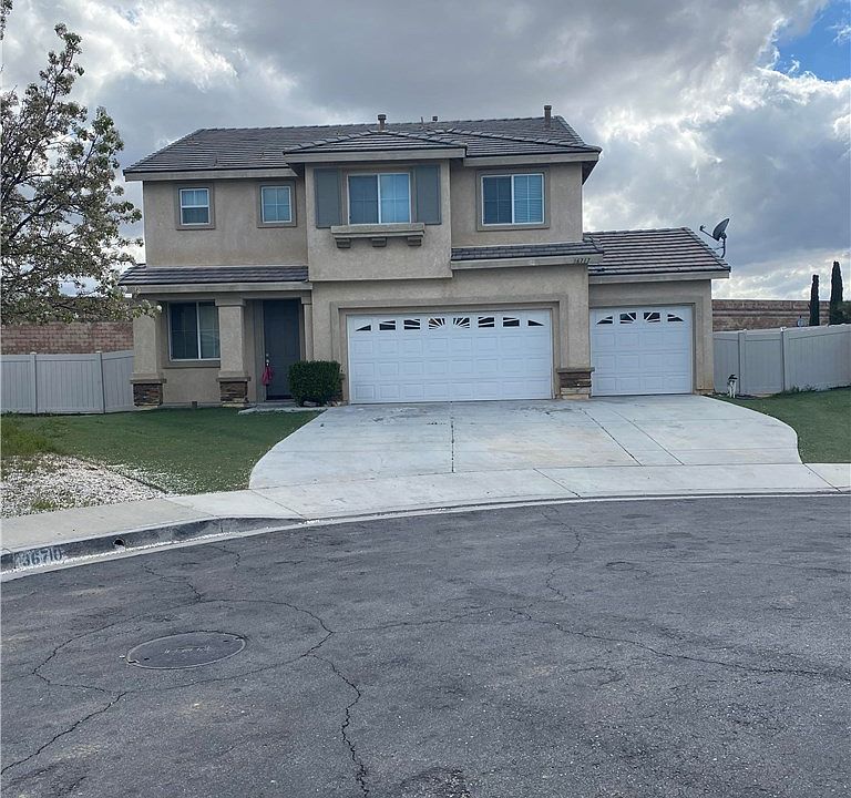 1st image of 36717 Clearwood Ct