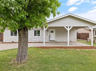 215 Lombardy Lane, Lemoore, CA 93245