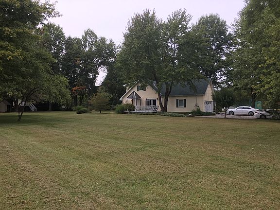 5th image of 1755 Stuttgart Dr