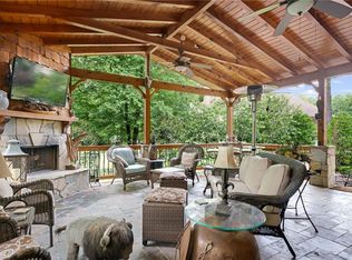 97 Ridgetree Ln, Marietta, GA 30068