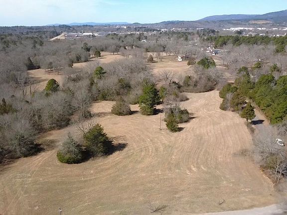 5th image of 9-2431 Midland Dr