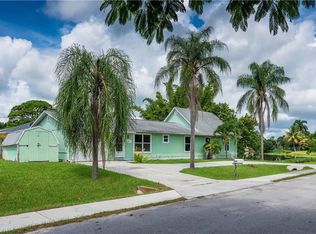 4652 SE Chatham Ave, Stuart, FL 34997