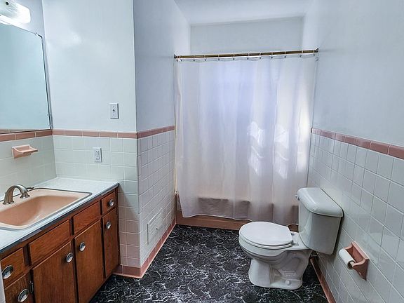 5th image of 1621 Kenwood Blvd SE #B