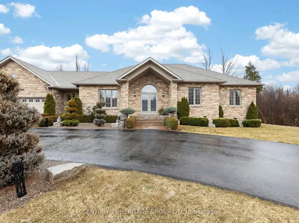 19 Shore Cres, Georgina, ON L0E 1S0