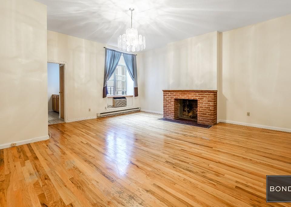 1st image of 30 W 76th St #B2