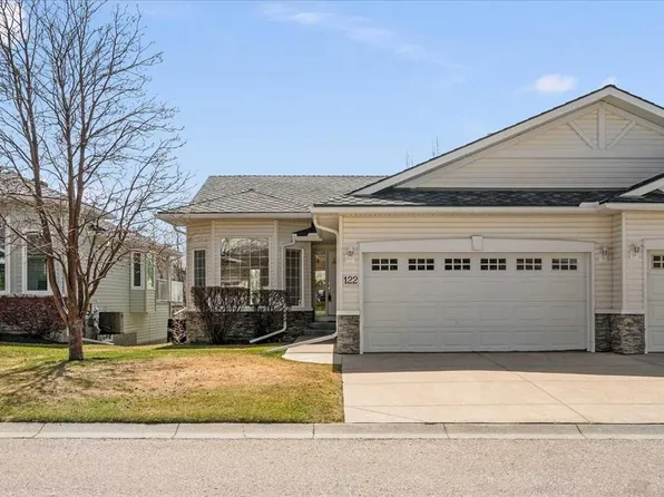 122 Rocky Ridge Vlg NW, Calgary, AB T3G 4R3