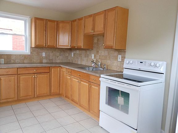 First Floor Eat In Kitchen