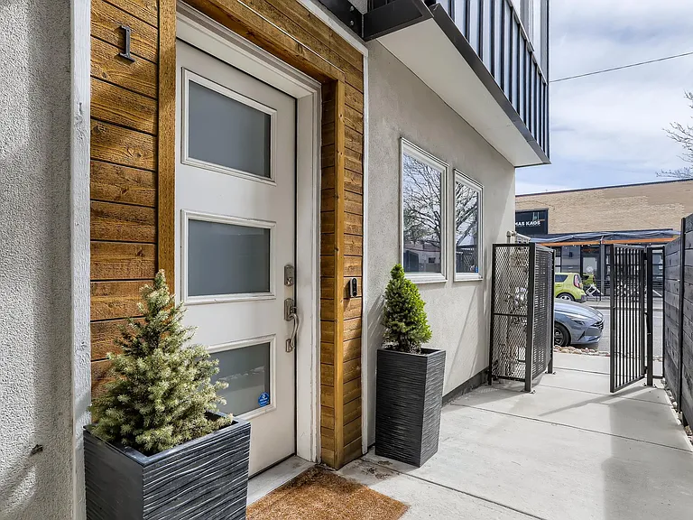 4525 N Tennyson St — Photo 3