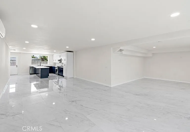 1580 San Bernardino Pl — Photo 4