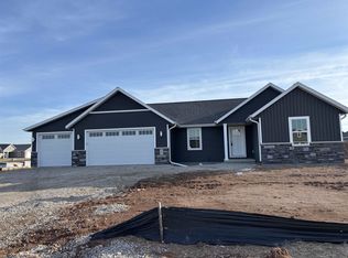 W5609 Tonys Way, Appleton, WI 54915