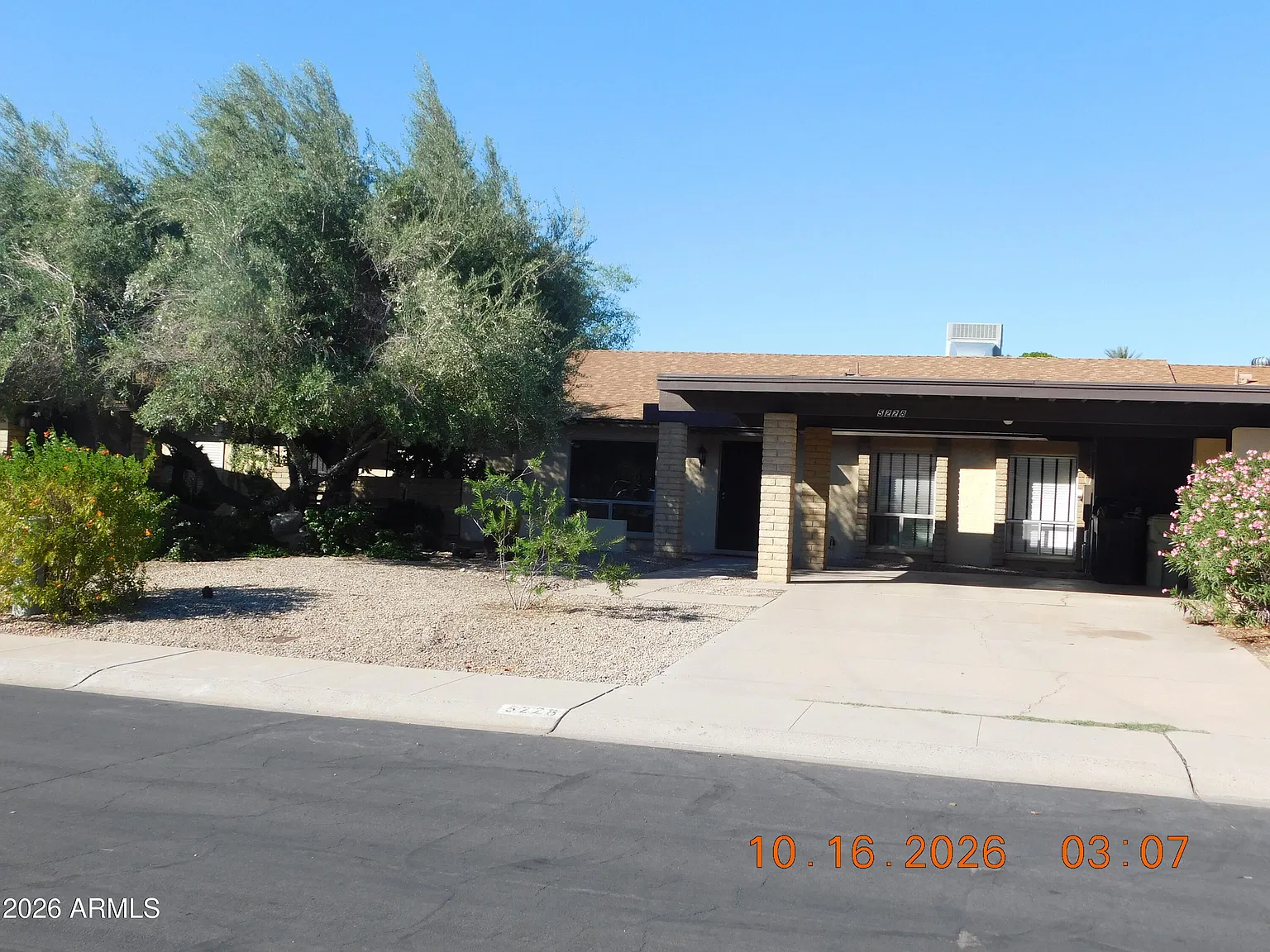 3 bed, 2.0 bath, 1400 sqft, $1,675 — Photo 1