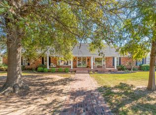 200 Chestnut St, England, AR 72046